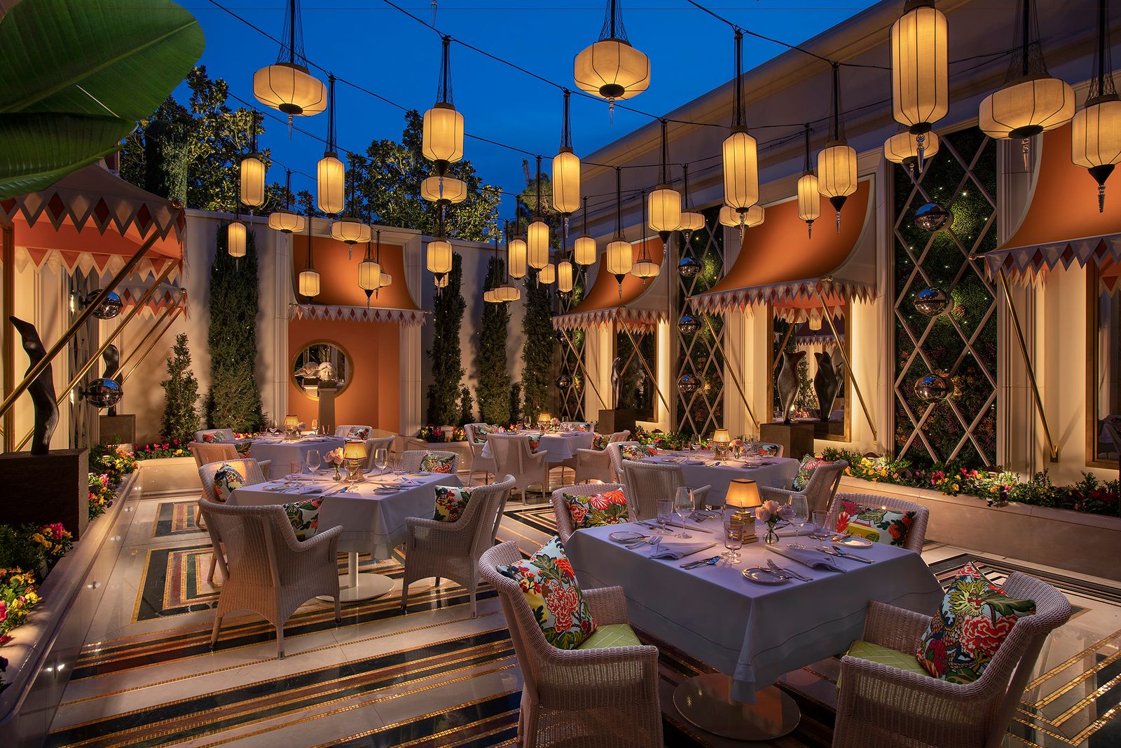 See All the Design Secrets of Delilah Las Vegas